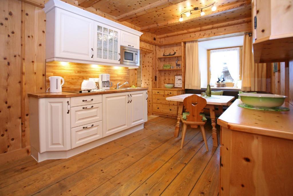 Beim Nuihausa Reit im Winkl Kamer foto
